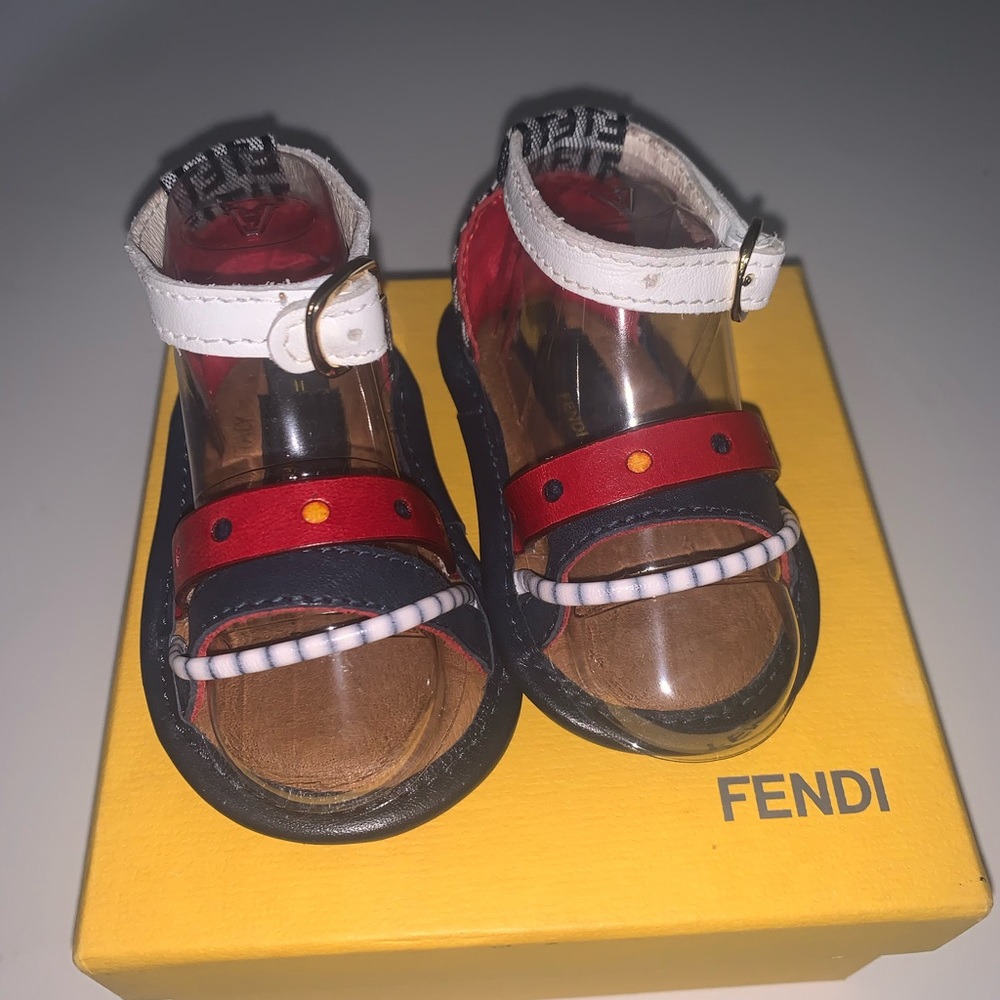Fendi Sandals - Picture 1 of 3